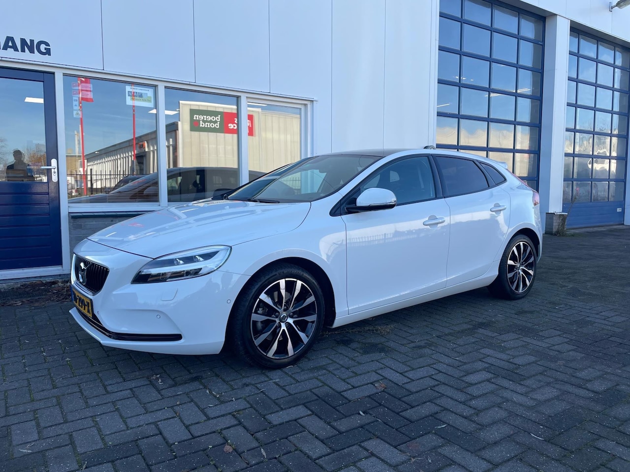 Volvo V40 - 2.0 T3 Dynamic Edition 2.0 T3 Dynamic Edition - AutoWereld.nl