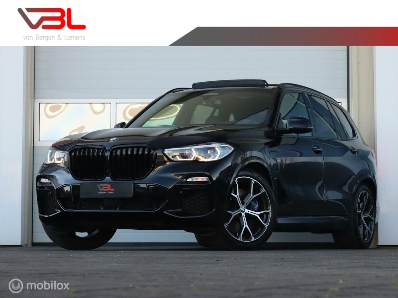 BMW X5 - xDrive45e High Executive M-sport | Panoramadak | 21inch | Head-up | Memory | - AutoWereld.nl