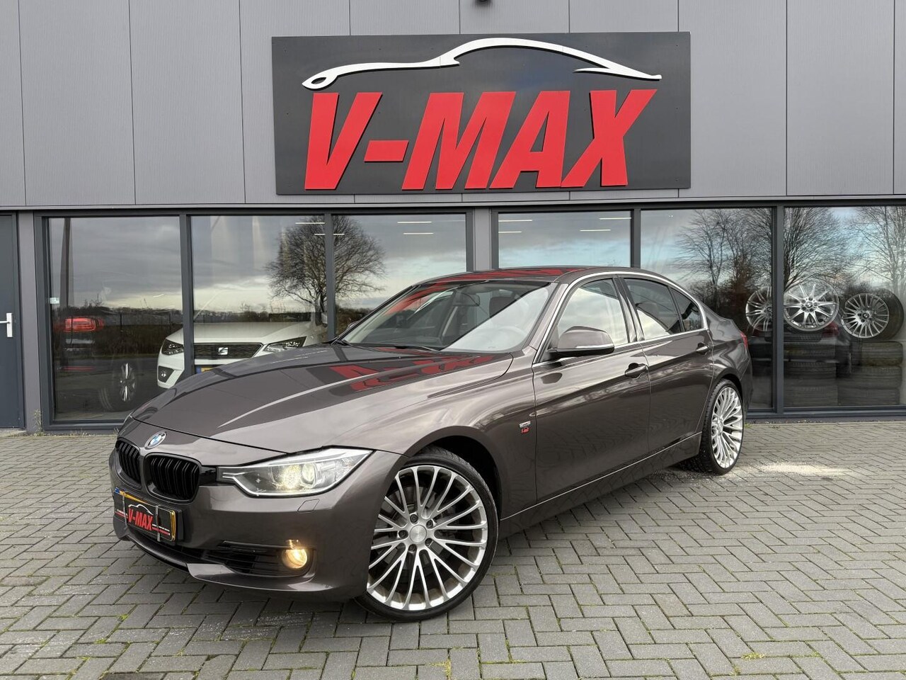 BMW 3-serie - 328i Aut High Exec Leder Xenon Navi Stoelverw - AutoWereld.nl