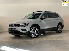 Volkswagen Tiguan Allspace - 2.0 TSI 4Motion Highline Business R 7p. | PANO | TREKHAAK | 360 CAMERA