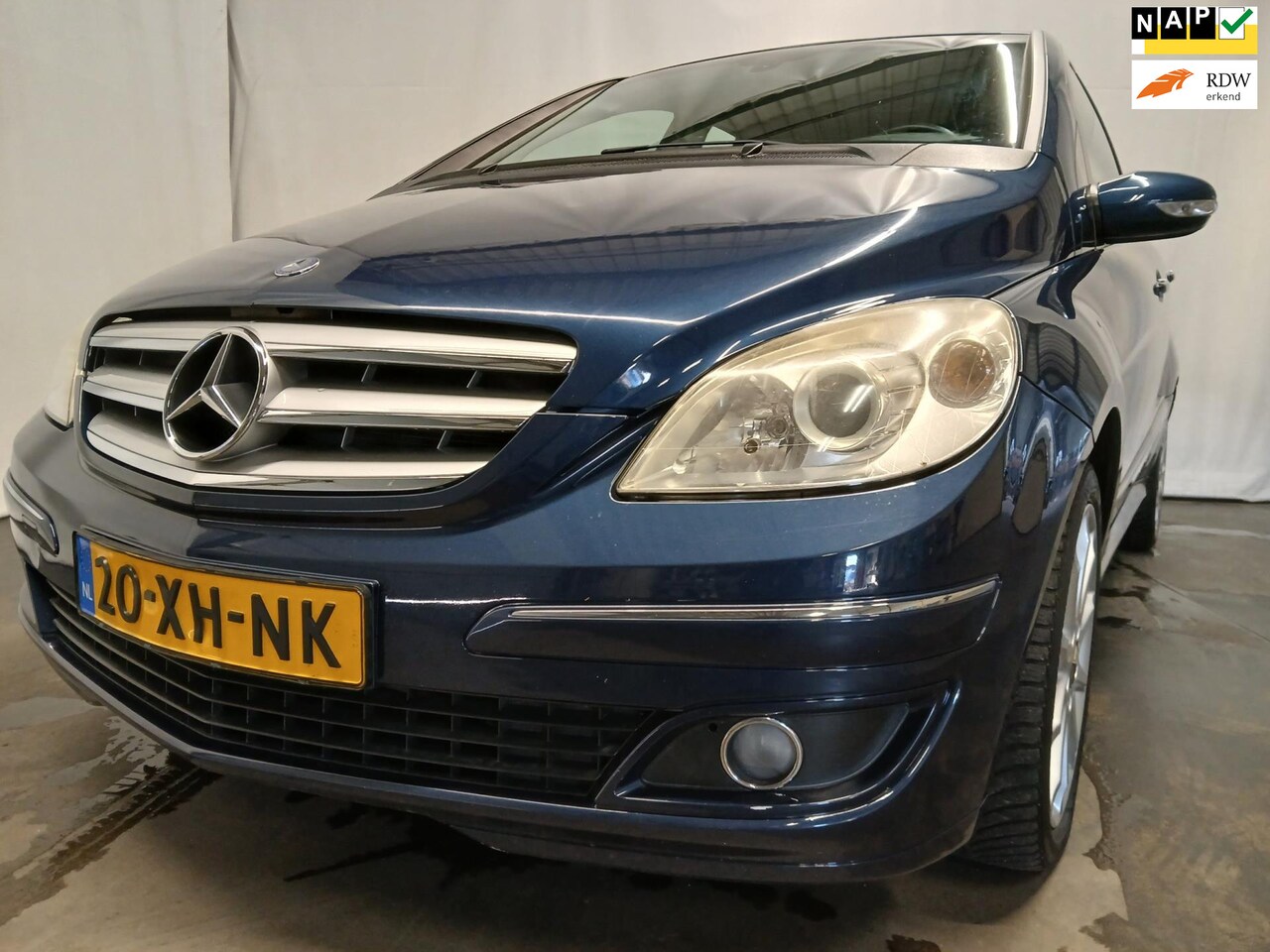 Mercedes-Benz B-klasse - 200 - Trekhaak - LM Velgen - Cruise Controle - AutoWereld.nl