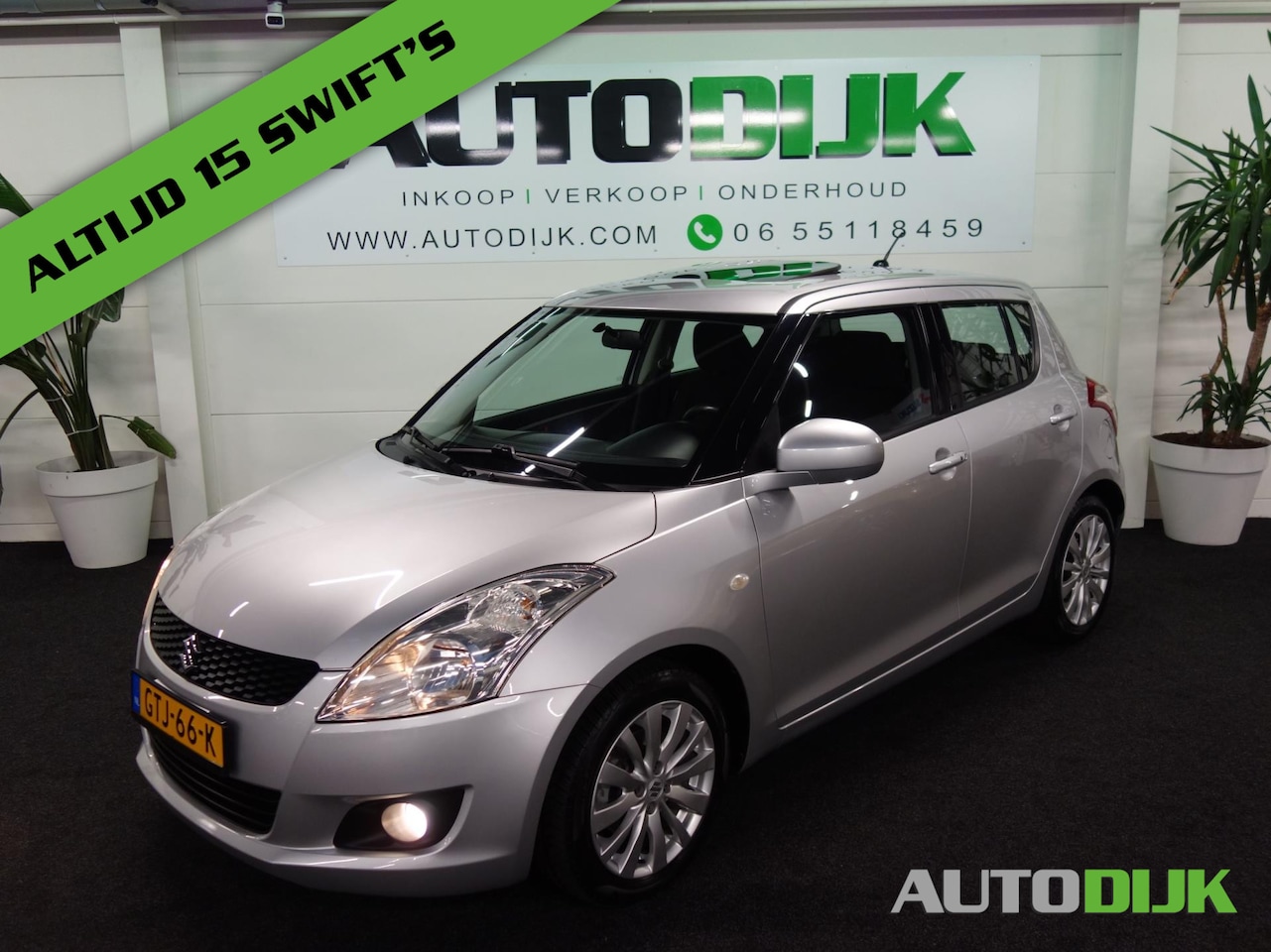 Suzuki Swift - 1.2 Exclusive | Panoramadak |*Carplay | Trekhaak | Full options - AutoWereld.nl