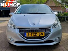 Peugeot 208 - 1.4 VTi Allure