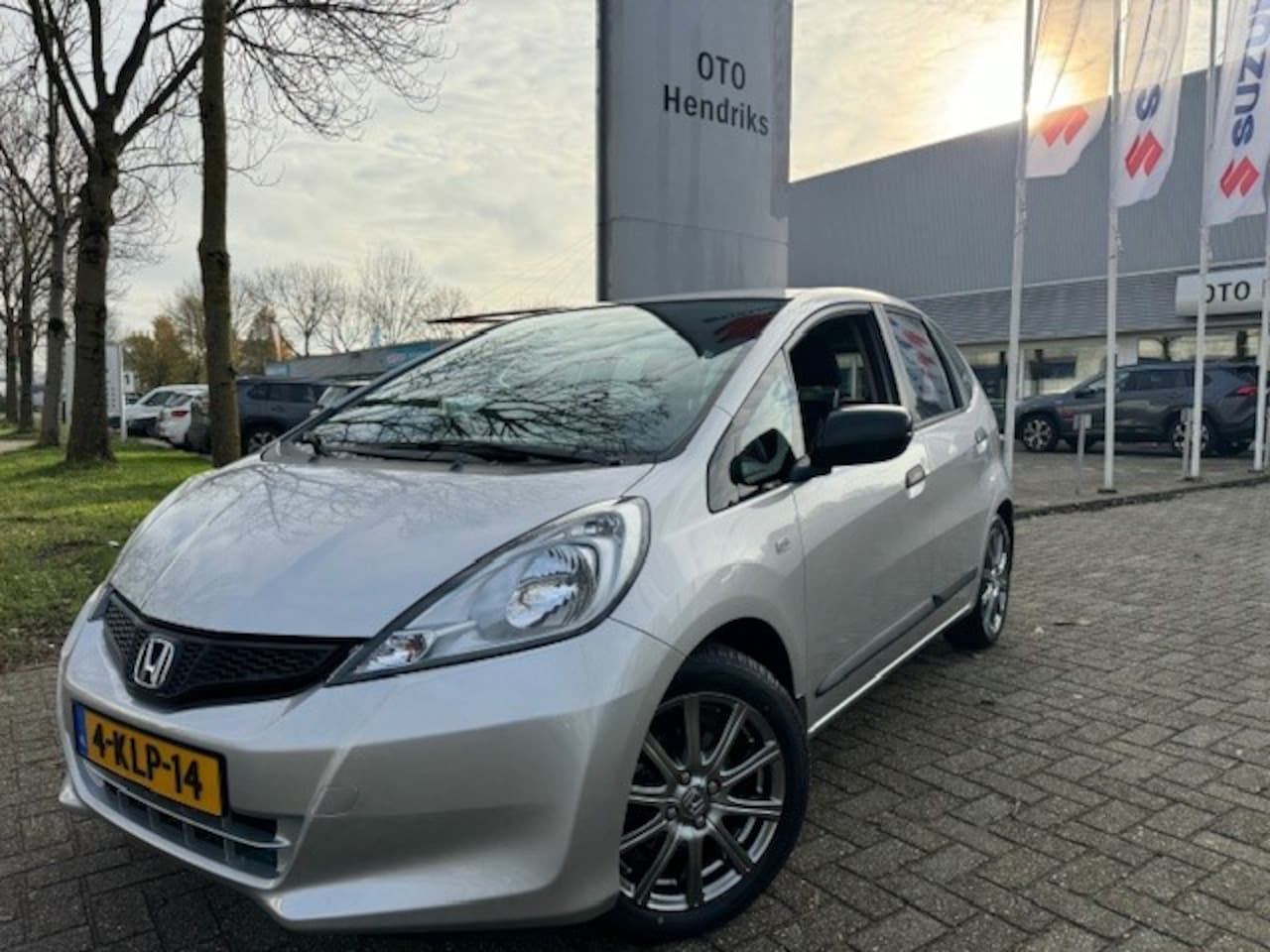 Honda Jazz - 1.2 i-VTEC 90pk Cool - AutoWereld.nl