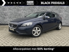 Volvo V40 - 1.6 T2 | Trekhaak | Navigatie | Climate control | Parkeersensoren | Cruise control |