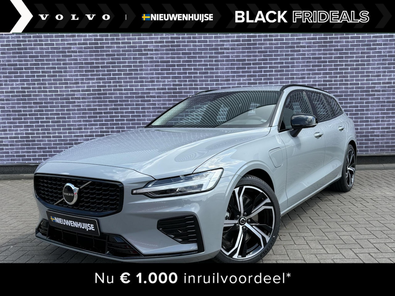 Volvo V60 - T6 Recharge AWD Plus Dark Long Range - Uit voorraad leverbaar - | Parkeerverwarming | 19" - AutoWereld.nl