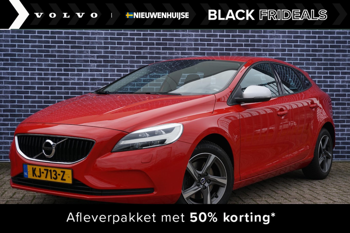 Volvo V40 - T2 Nordic+ | Nieuw Binnen | Full Led | Standkachel | Stoelverwarming | Verwarmbare voorrui - AutoWereld.nl