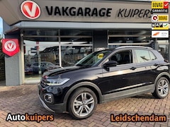 Volkswagen T-Cross - 1.0 TSI Style Stoelverwarming - Apple Carplay