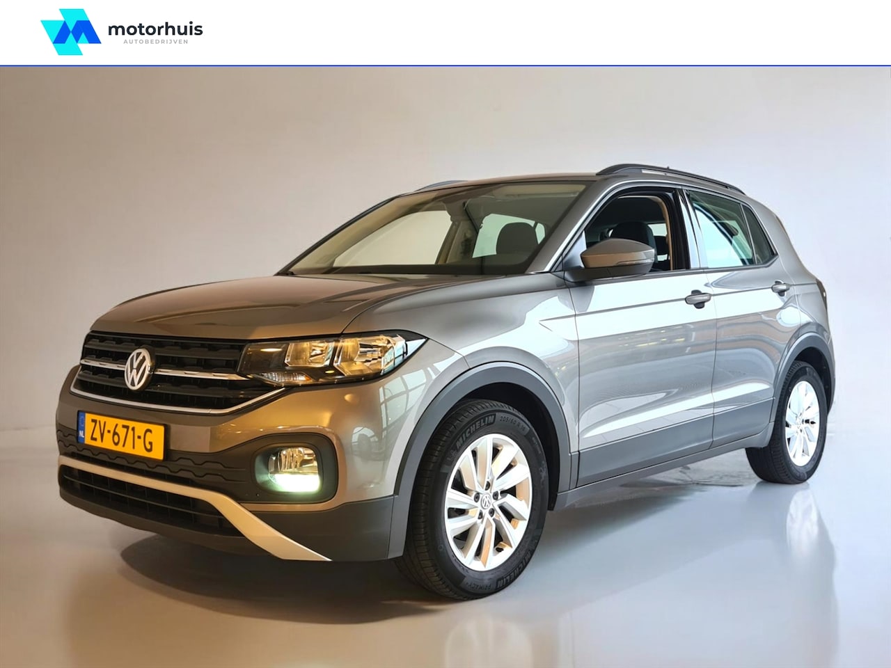 Volkswagen T-Cross - 1.0 TSI 95pk T-Cross Life CAMERA NAVI APPLE CARPLAY - AutoWereld.nl