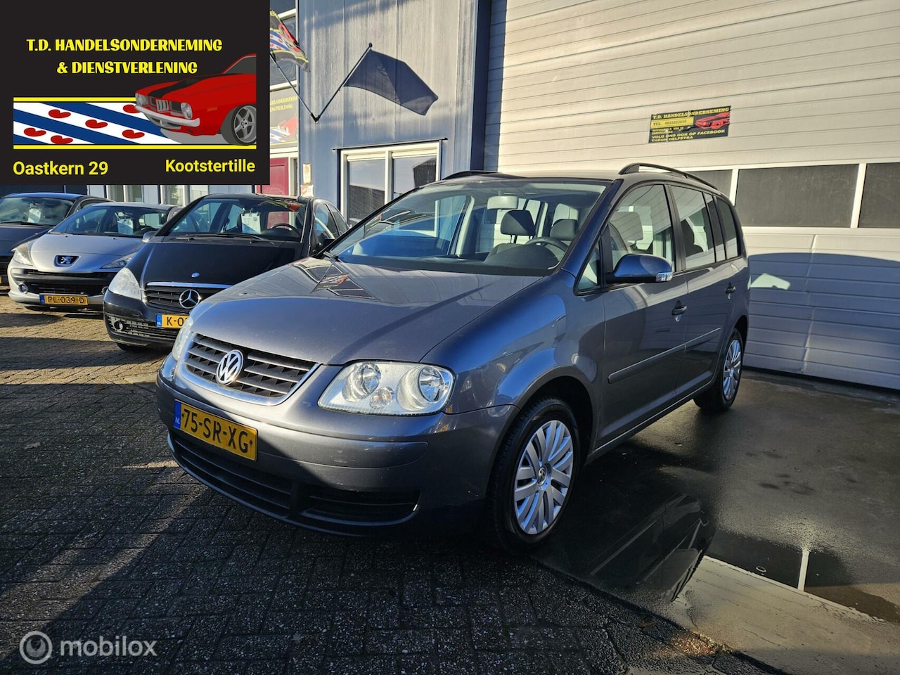 Volkswagen Touran - 1.6 Business 1.6 Business - AutoWereld.nl