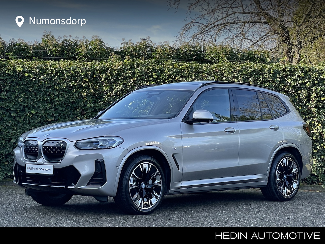 BMW iX3 - High Exe | M-Sport | Panorama | Harman/kardon | Trekhaak | 360 cam | Getint glas - AutoWereld.nl