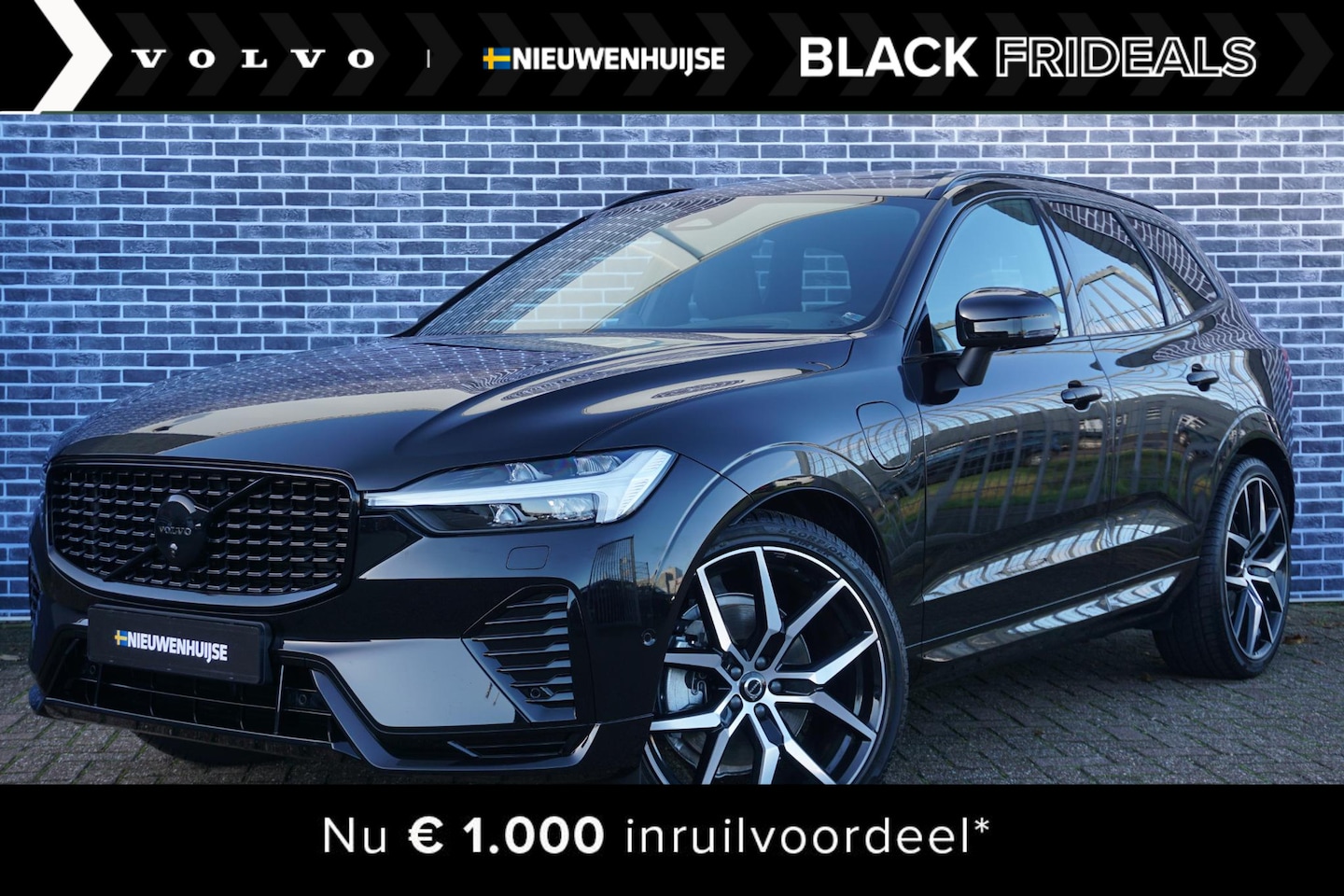 Volvo XC60 - 2.0 Recharge T8 AWD Ultra Black Edition | Luchtvering | Bowers & Wilkins | Polestar 22'' | - AutoWereld.nl