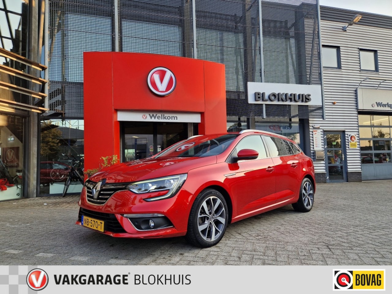 Renault Mégane Estate - 1.2 TCe Bose | Navi | Trekhaak - AutoWereld.nl