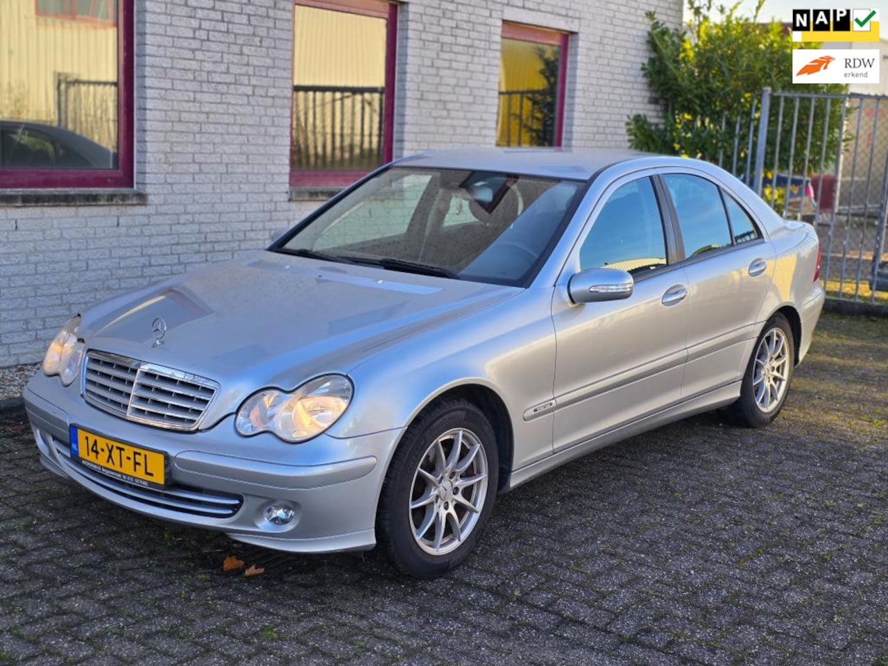 Mercedes-Benz C-klasse - 200 CDI Sport edition Euro 4 2007 Automaat! Airco Top auto - AutoWereld.nl