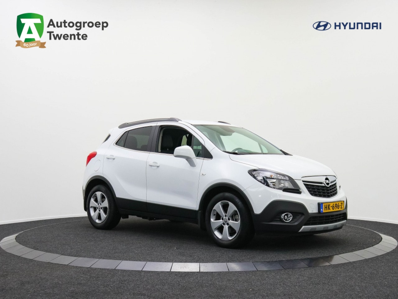 Opel Mokka - 1.4 Turbo Cosmo 140PK | PDC V+A | Trekhaak - AutoWereld.nl