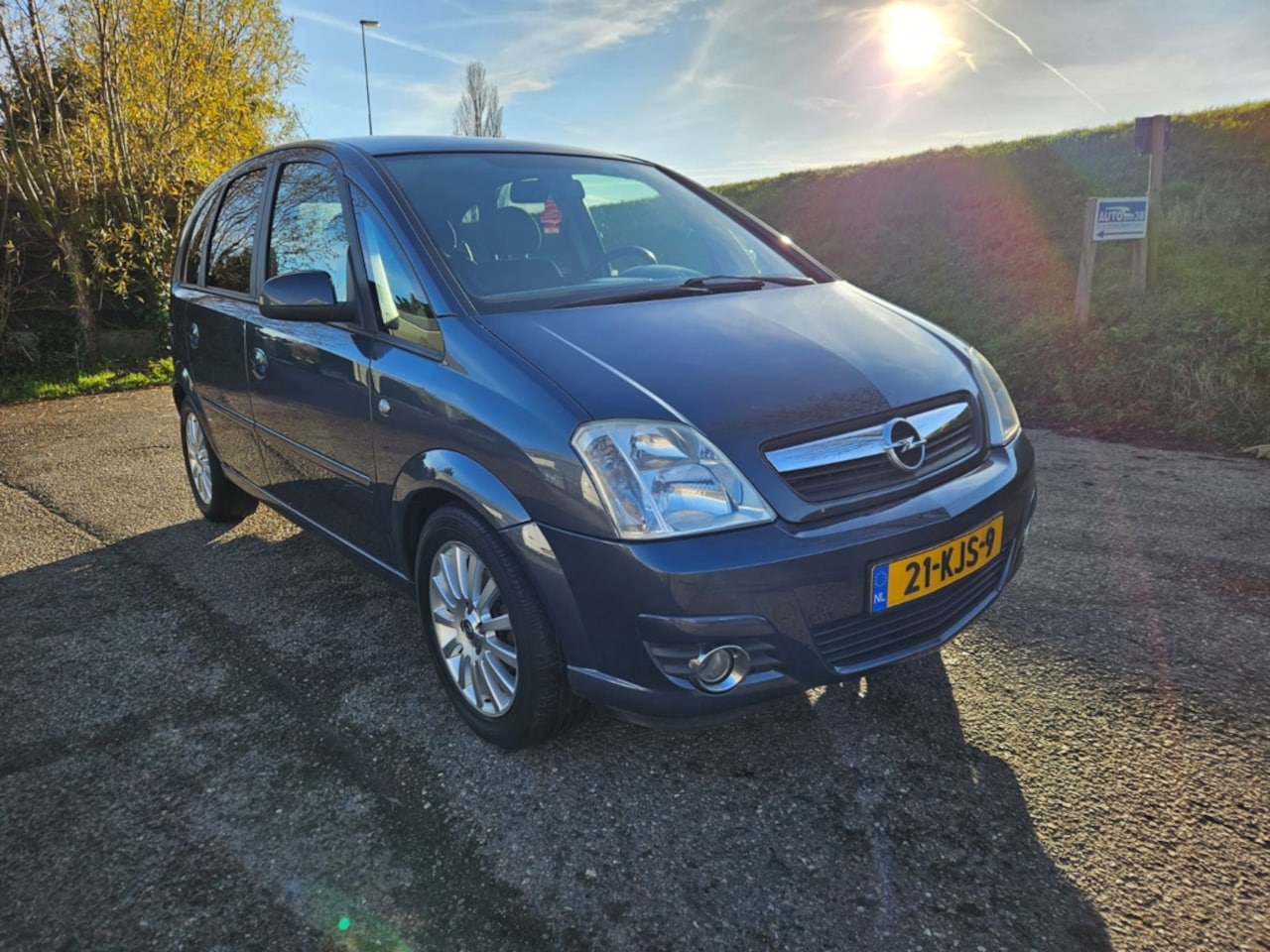 Opel Meriva - 1.4-16V Essentia 1.4-16V Essentia,Airco,Netjes Onderhouden - AutoWereld.nl