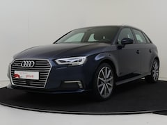 Audi A3 Sportback - 40 e-tron Advance Sport | Stoelverwarming | Keyless | Navigatie Plus | Parkeersensoren | V