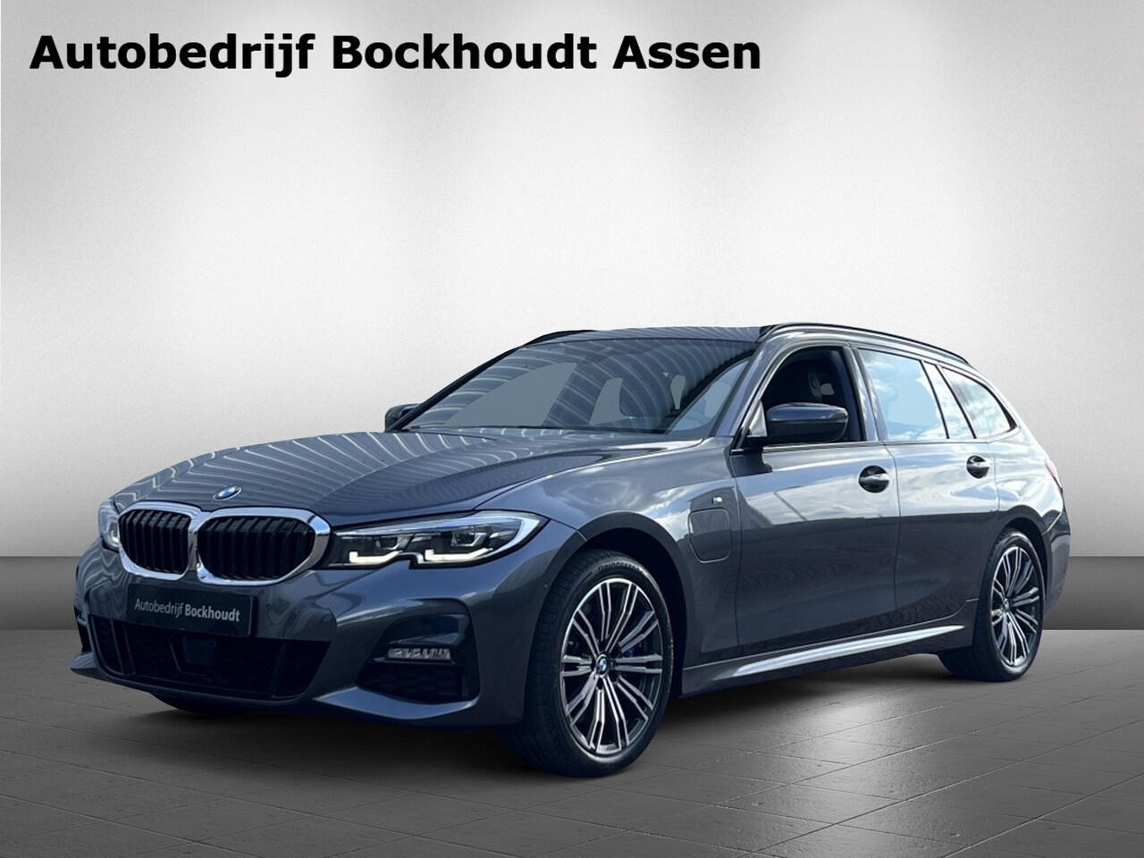 BMW 3-serie Touring - 330e High Executive | M-Sport Pakket | LED | Elek. Achterklep - AutoWereld.nl