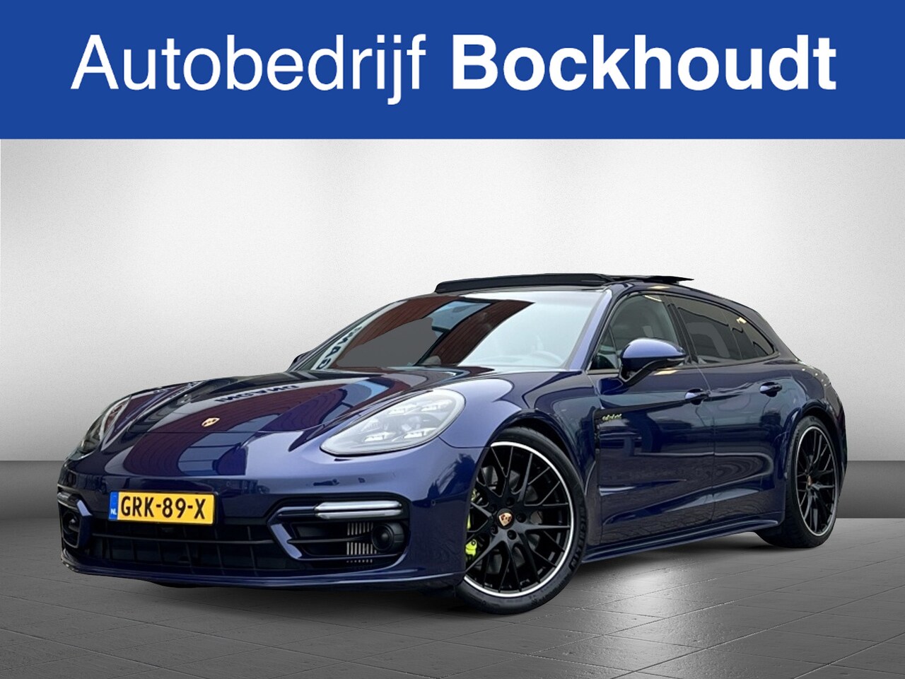 Porsche Panamera Sport Turismo - 2.9 4S E-Hybrid | Hud | Massage stoelen | Pano | Softclose - AutoWereld.nl