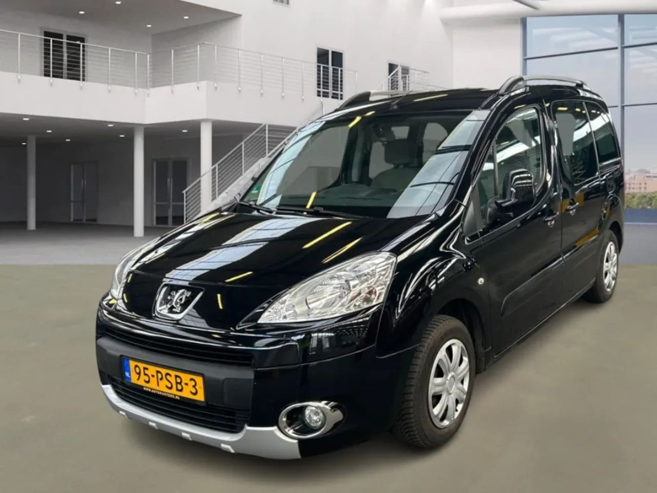 Peugeot Partner Tepee - 1.6 VTi XT Style 1.6 VTi XT Style - AutoWereld.nl