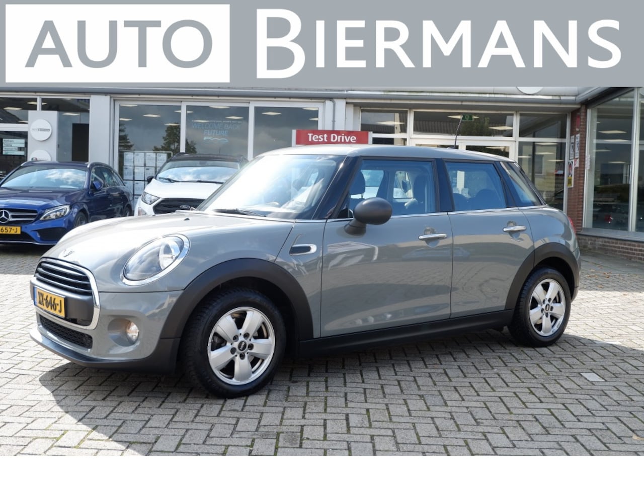 MINI One - 1.5 One drs 102PK Navi Rijklaarprijs incl. garantie - AutoWereld.nl