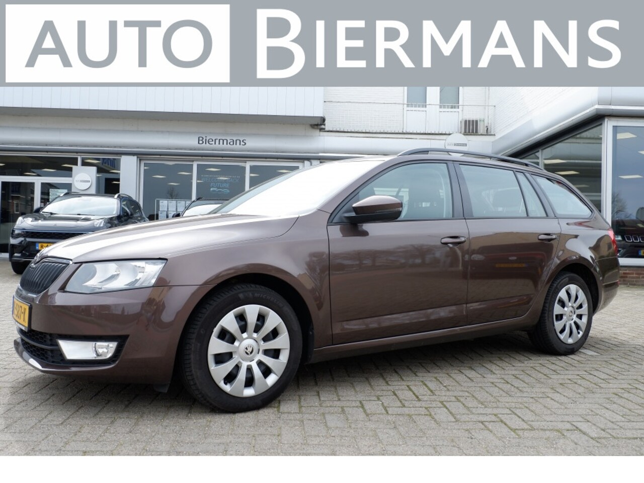 Skoda Octavia Combi - 1.2 TSI Grt Ambition Rijklaarprijs incl. 12mnd garantie - AutoWereld.nl