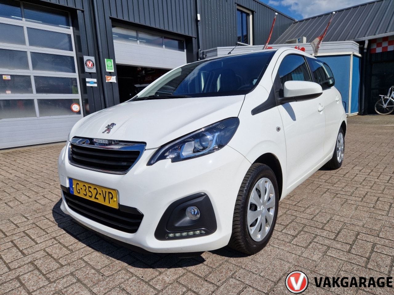 Peugeot 108 - 1.0 e-VTi Active 1.0 e-VTi Active - AutoWereld.nl