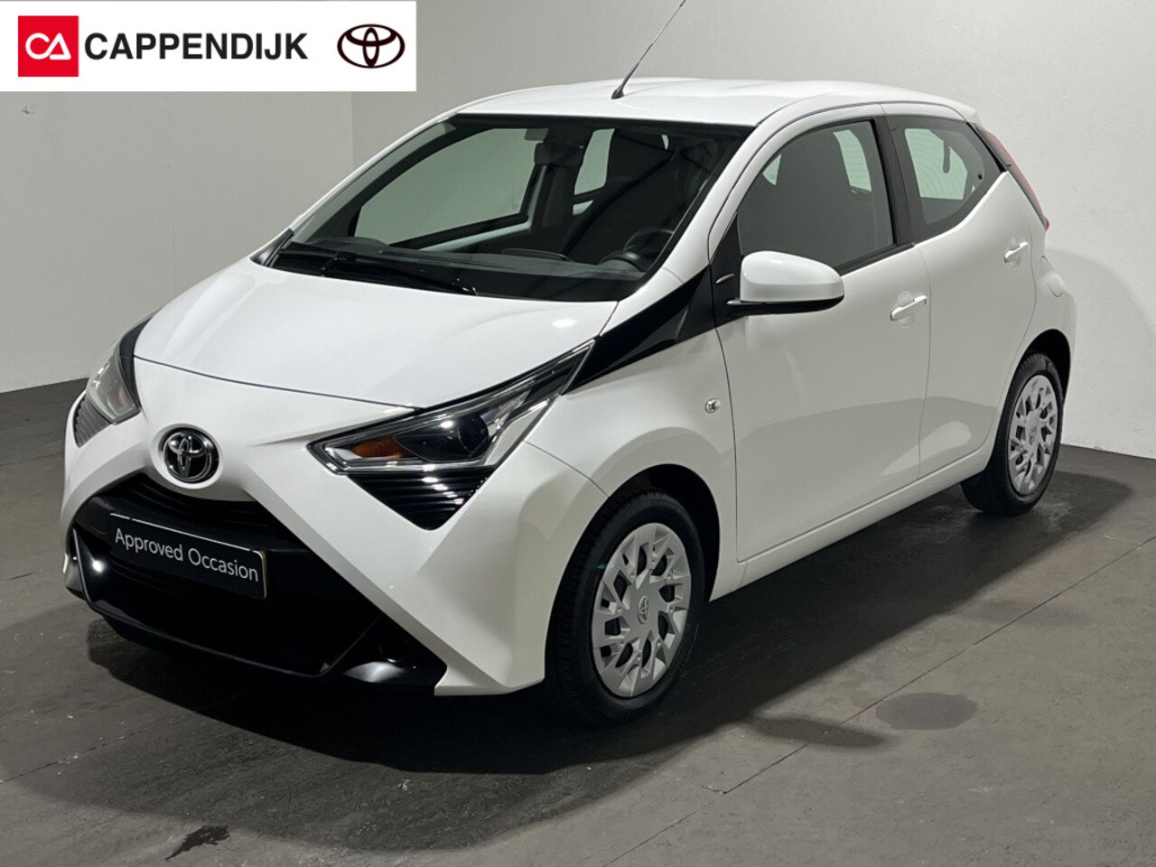 Toyota Aygo - 1.0 VVT-i x-play 1.0 VVT-i x-play - AutoWereld.nl