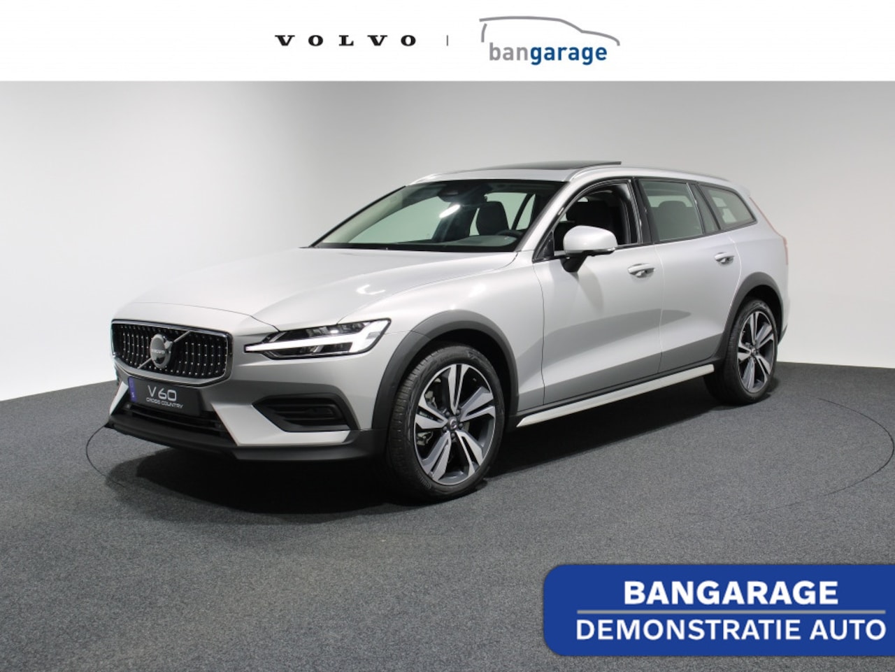 Volvo V60 Cross Country - B5 AWD Plus Schuifdak ACC 360 Camera Leder Automaat - AutoWereld.nl