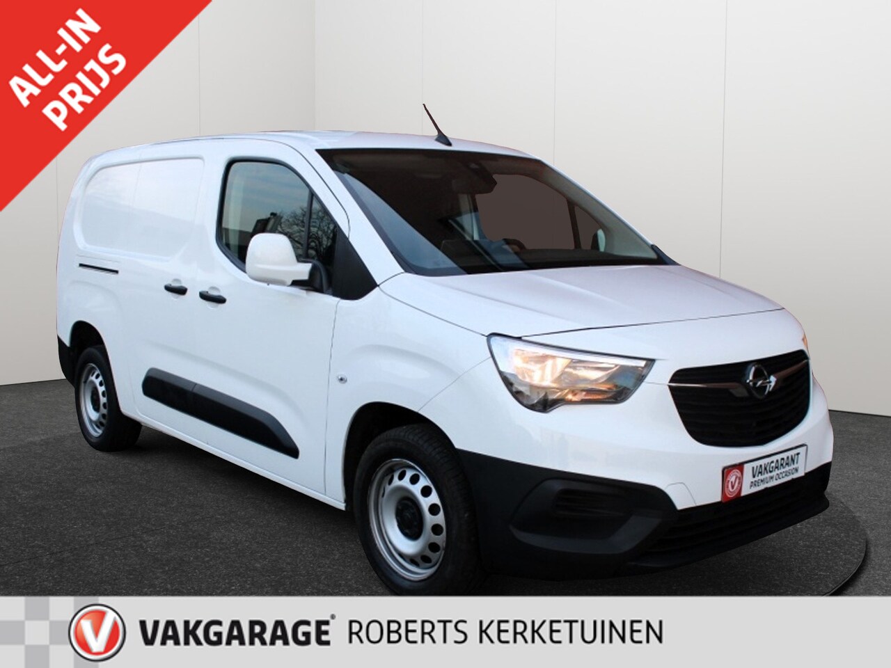 Opel Combo - 1.5D L2H1 CARGO Edition 100PK Navigatie Airco - AutoWereld.nl