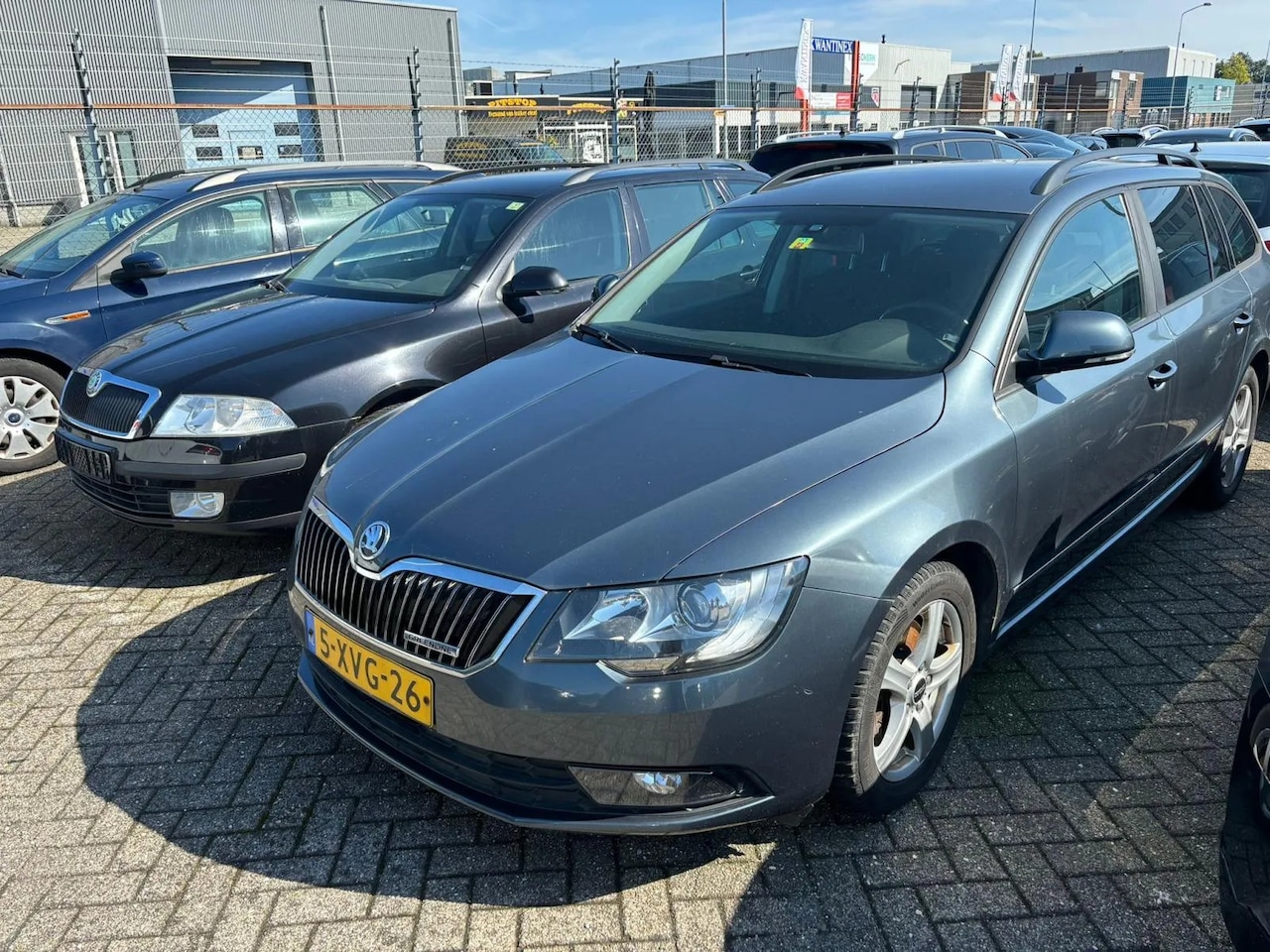 Skoda Superb Combi - 1.6 TDI Active Business 1.6 TDI Active Business - AutoWereld.nl