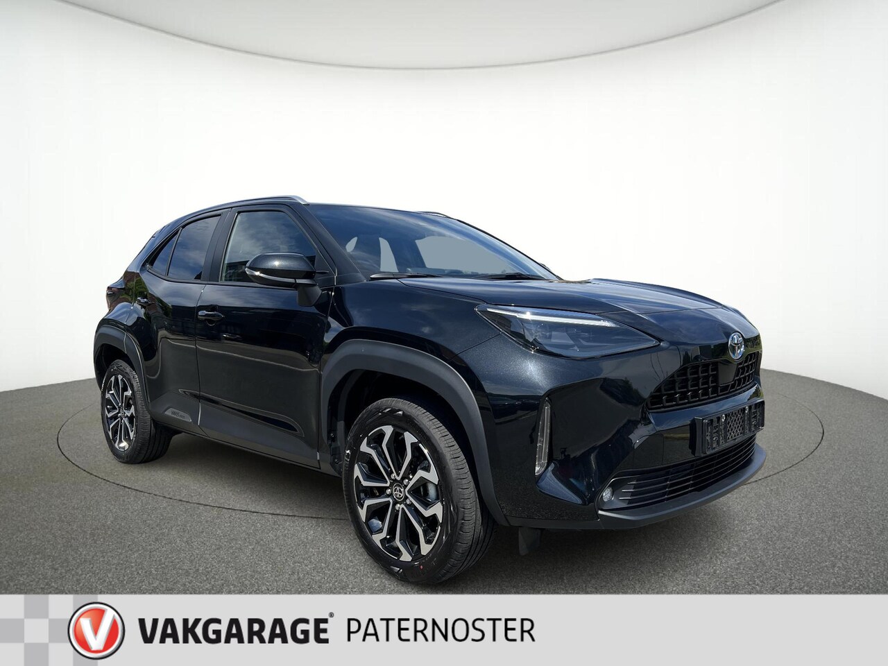 Toyota Yaris Cross - 1.5 Hybrid Executive Pano / Head-up / 17'' / Carplay / Stoel/Stuur Verwarming - AutoWereld.nl