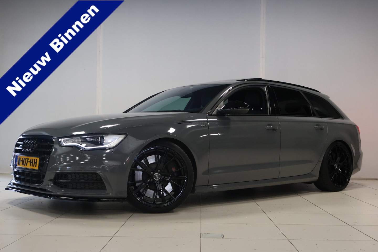 Audi A6 Avant - 4.0 TFSI S6 quattro Luchtvering | Trekhaak | Panoramadak | Leder/Alcantara | 20 '' - AutoWereld.nl