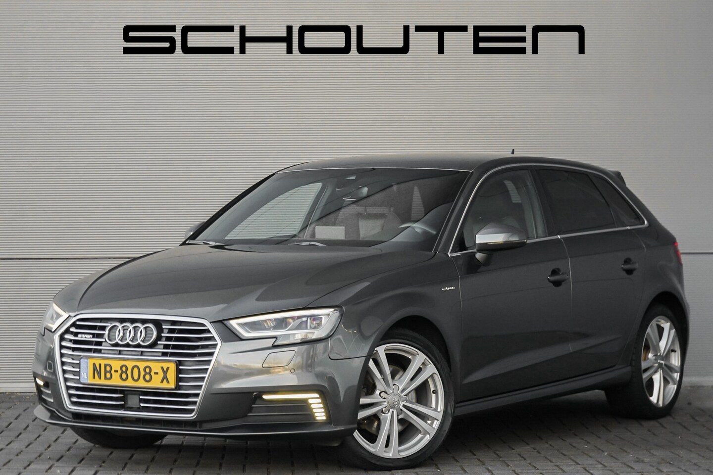 Audi A3 Sportback - 1.4 e-tron S-Line Facelift Navi LED NL Auto - AutoWereld.nl