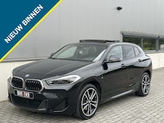 BMW X2 - xDrive25e M PACK FULL PANO NAVI CR CONTROL ECC SPORTVELGEN