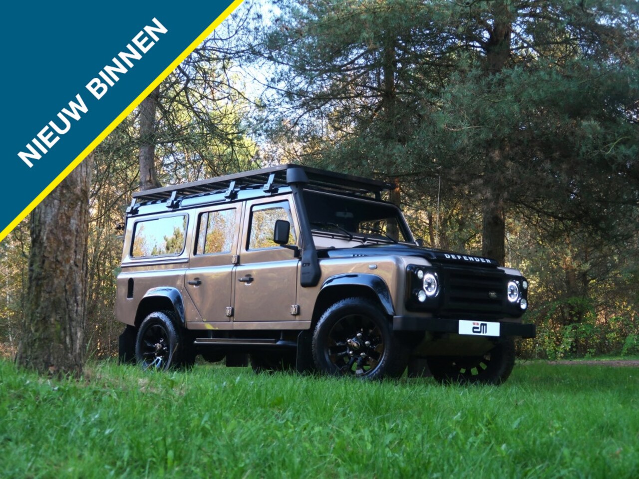 Land Rover Defender 110 - 2.2 D SW 110" XTech BTW auto - AutoWereld.nl