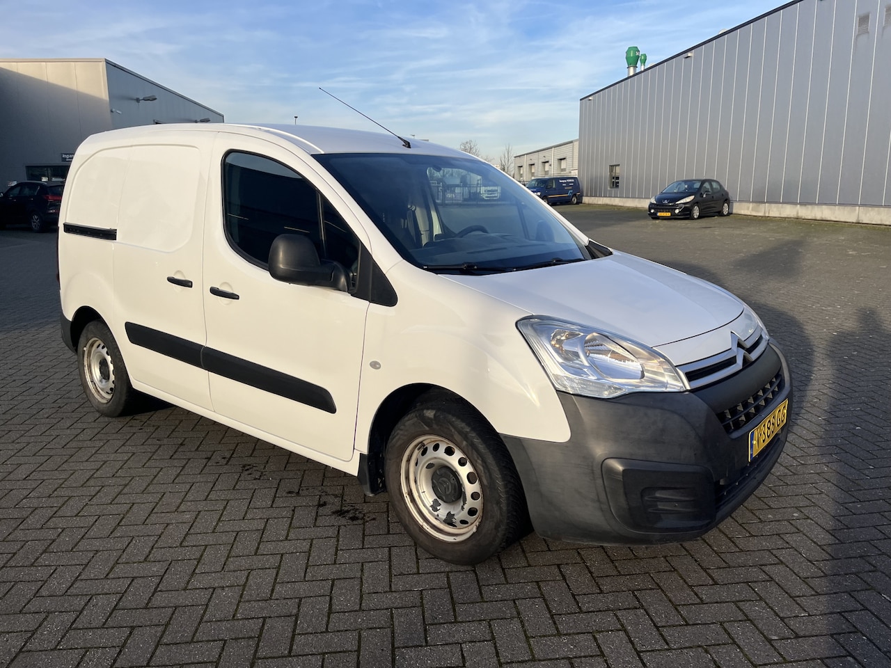 Citroën Berlingo - 1.6 BlueHDI 100PK Club Economy - AutoWereld.nl