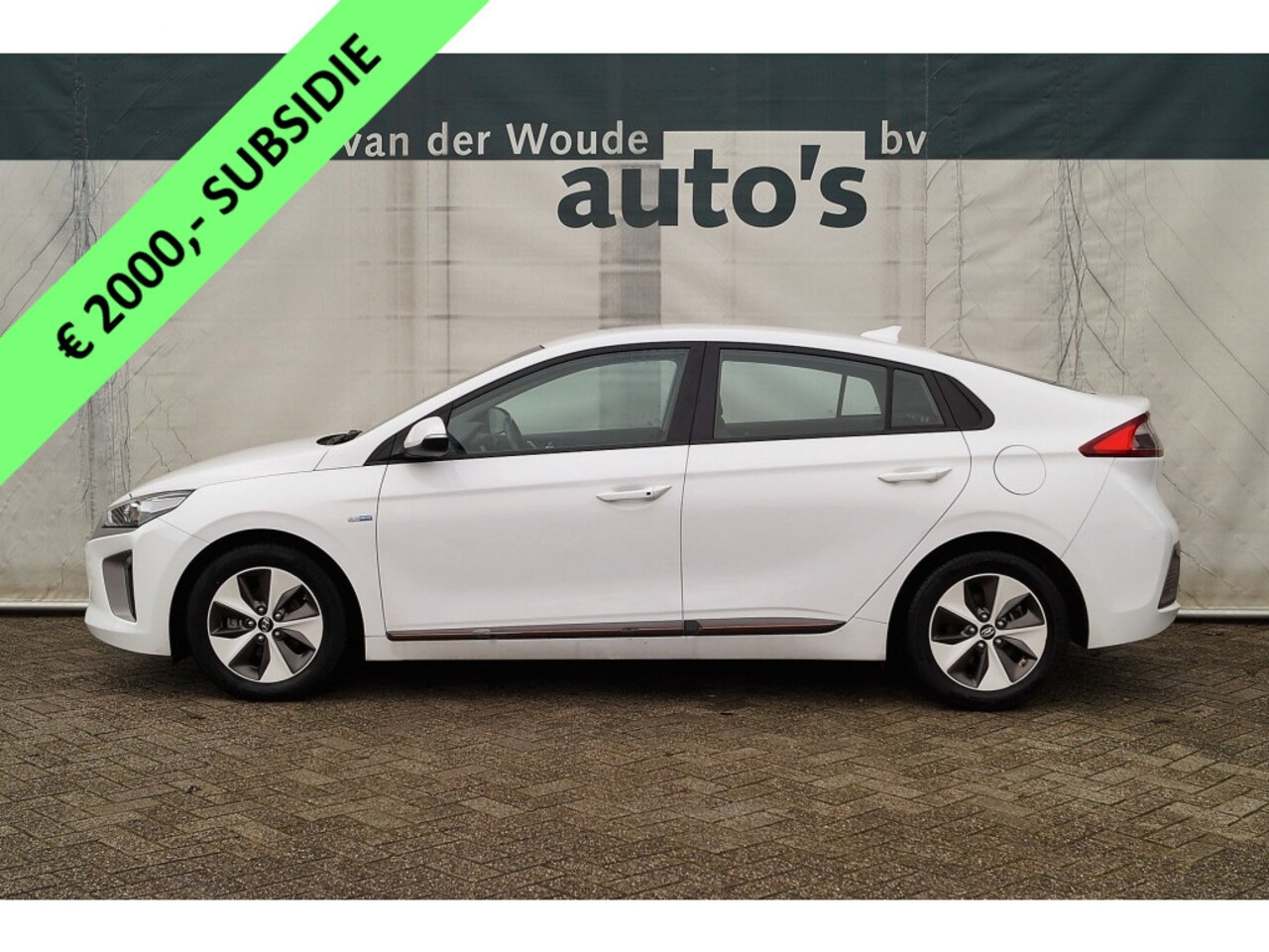 Hyundai IONIQ - Comfort EV Limited Automaat -NAVI-ECC-PDC- - AutoWereld.nl