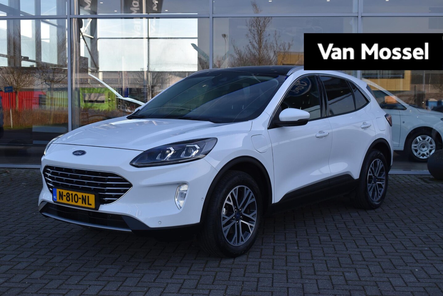 Ford Kuga - 2.5 PHEV Titanium X | Elektrischwegklapbare Trekhaak | Cruise Control | Climate Control | - AutoWereld.nl