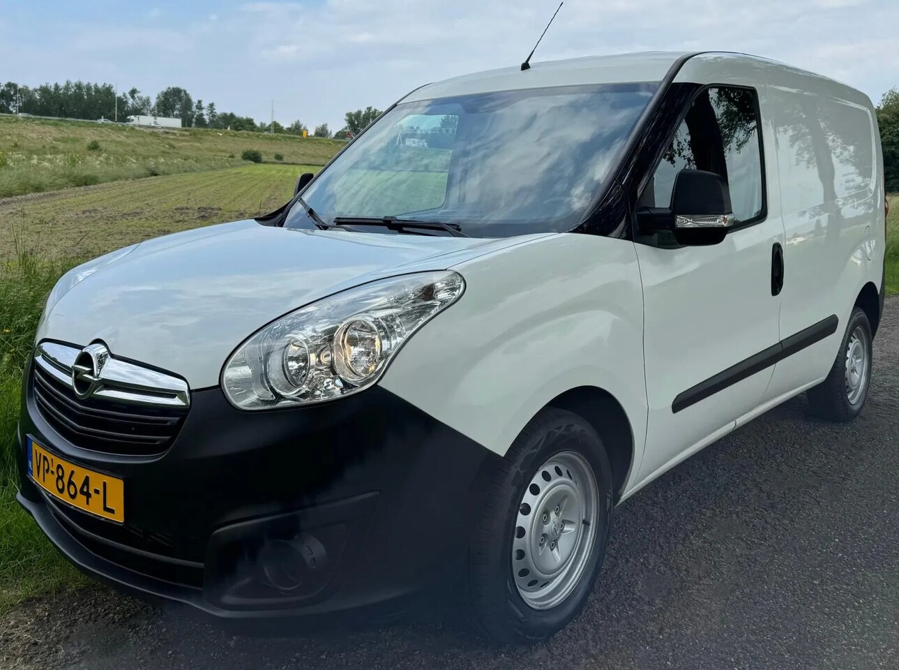 Opel Combo - 1.6 CDTi Sport 2015 AUTOMAAT AIRCO CRUISE - AutoWereld.nl