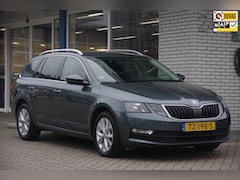 Skoda Octavia Combi - 1.6 TDI Ambition Business Navigatie Trekhaak Stoelverwarming