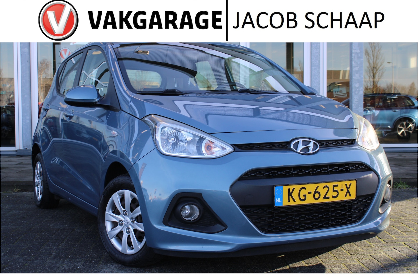 Hyundai i10 - 1.0i i-Motion Comfort / Climate Control / Cruise Control / Metallic Lak / Elekt. Ramen en - AutoWereld.nl