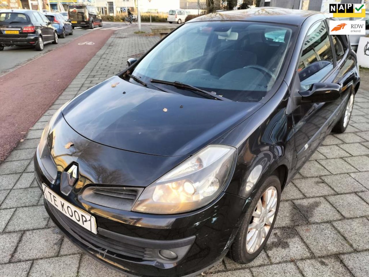 Renault Clio - 1.2 TCE Dynamique! ZUINIG! - AutoWereld.nl