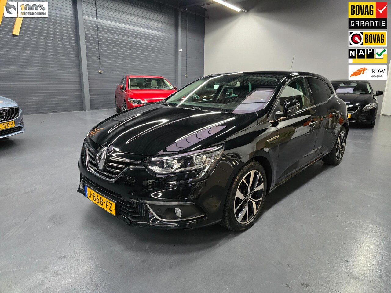 Renault Mégane - 1.3 TCe Bose CAMERA XL SCHERM KEYLESS LED 1E EIGENAAR NAP NL AUTO - AutoWereld.nl