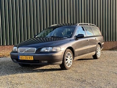 Volvo V70 - 2.4 140pk/Nieuwe APK/perfect onderhouden