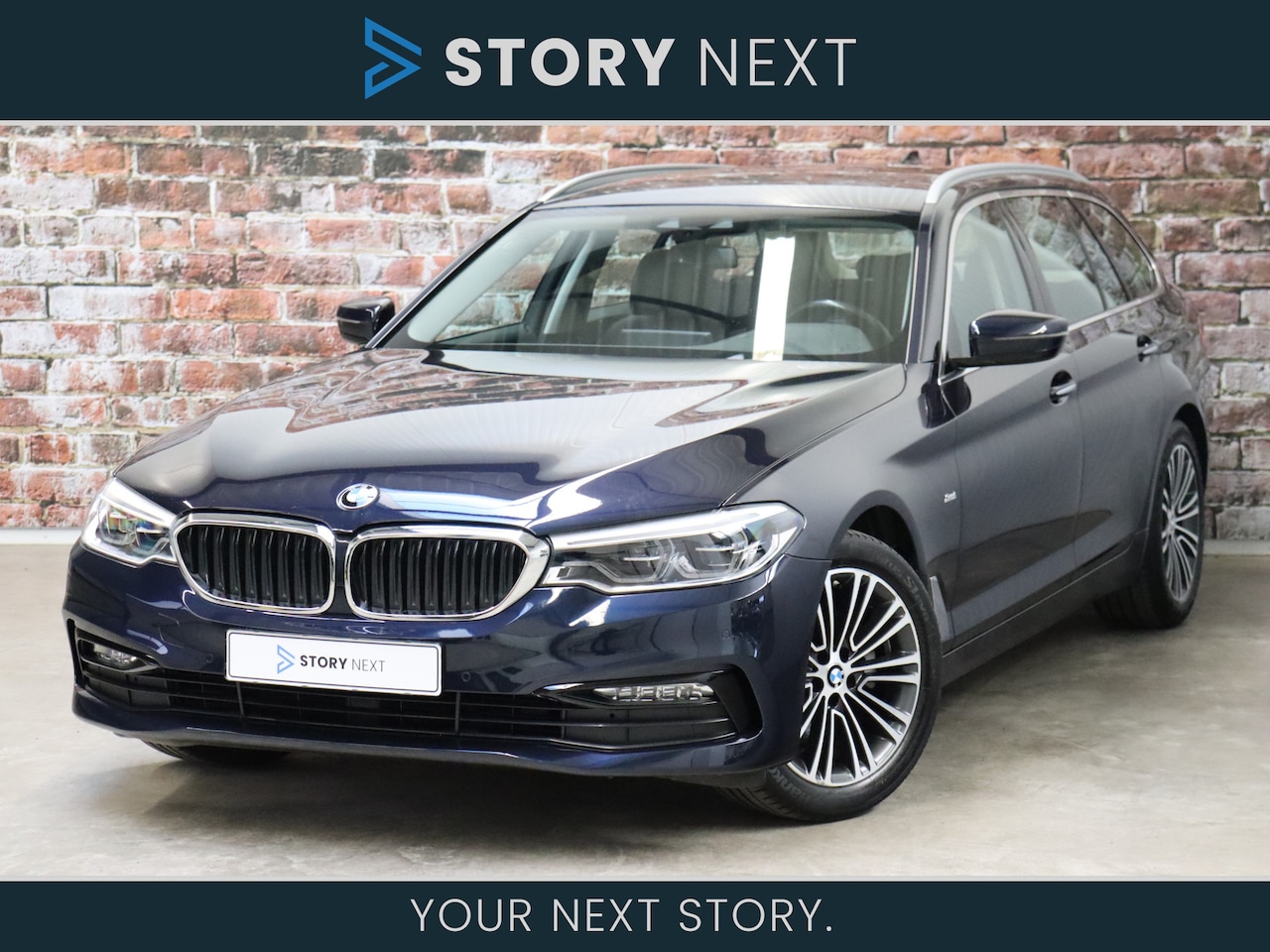 BMW 5-serie Touring - 520i High Executive Sport Line Automaat / Trekhaak / Stoelverwarming / Parkeersensoren voo - AutoWereld.nl