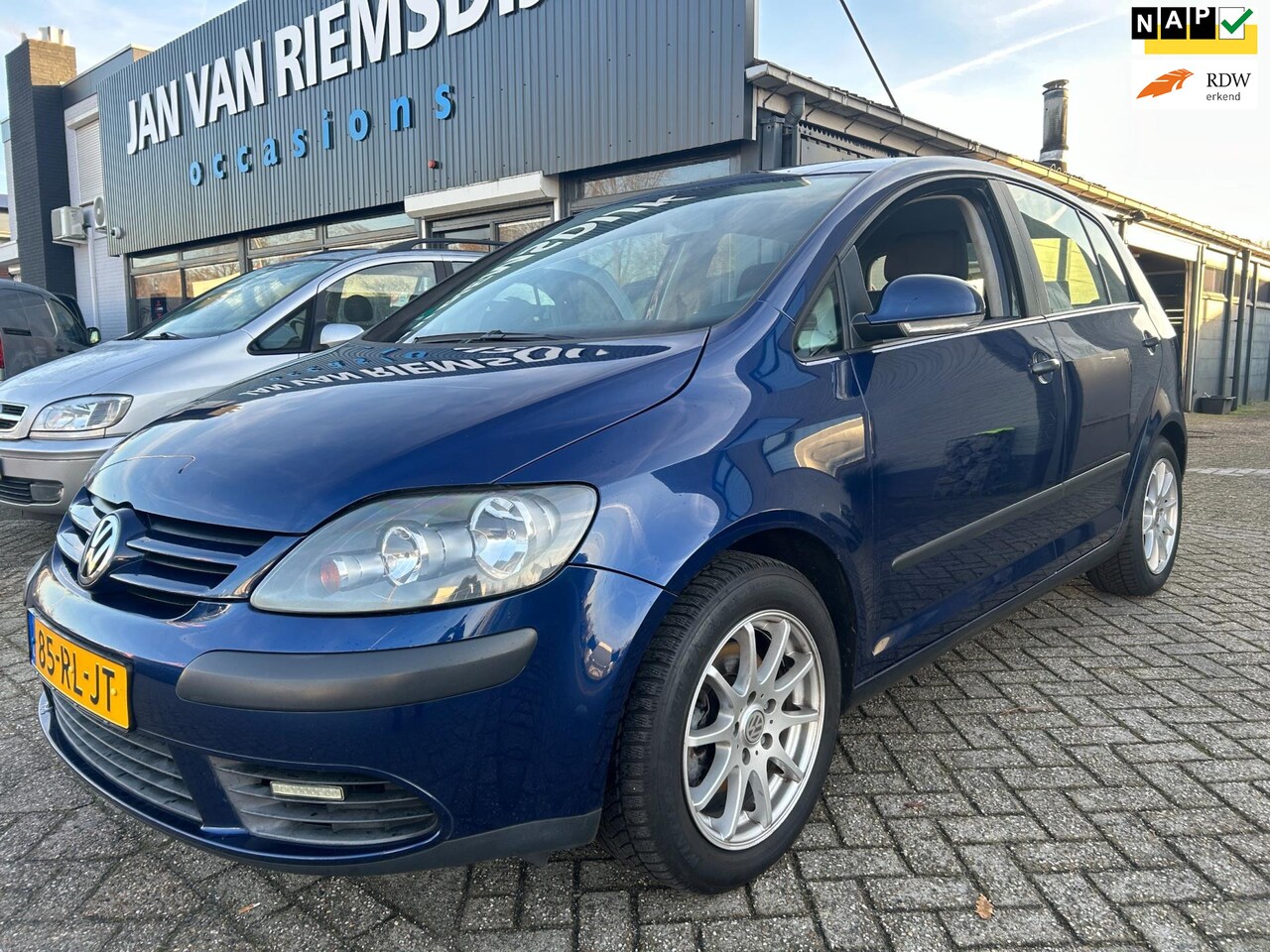 Volkswagen Golf Plus - 1.6 FSI Airco APK 19-11-2025 LMV 5 drs cruise 6 bak - AutoWereld.nl