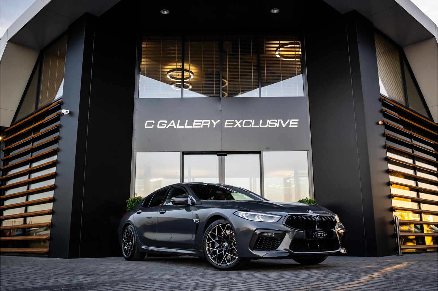 BMW 8-serie Gran Coupé - M8 Competition - M-Sport | Akrapovic | Bowers & Wilkins | Kuipstoelen | ACC - AutoWereld.nl