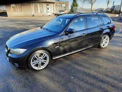 BMW 3-serie Touring - 318i High Executive