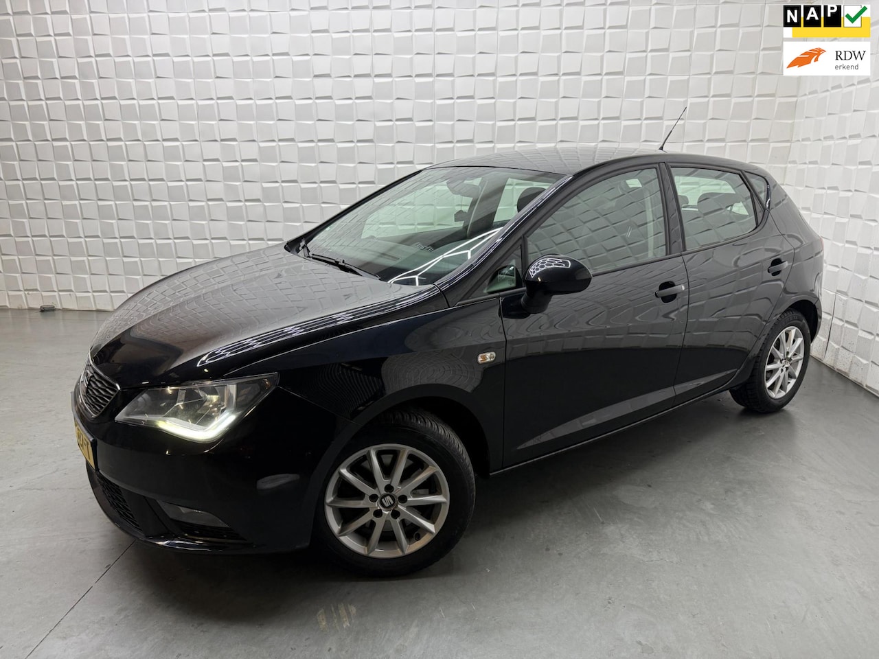 Seat Ibiza - 1.0 EcoTSI Style Connect TREKHAAK AIRCO NAP - AutoWereld.nl